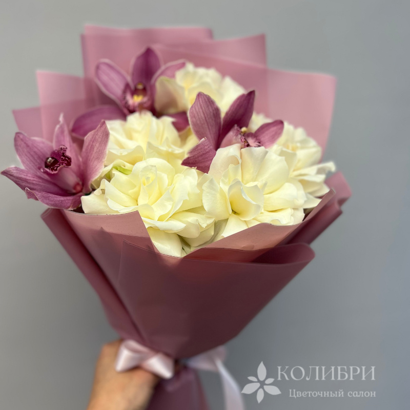 Букет с Французской розой и орхидеями 3