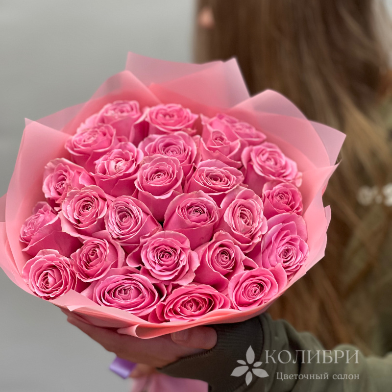 25 розовых роз 1