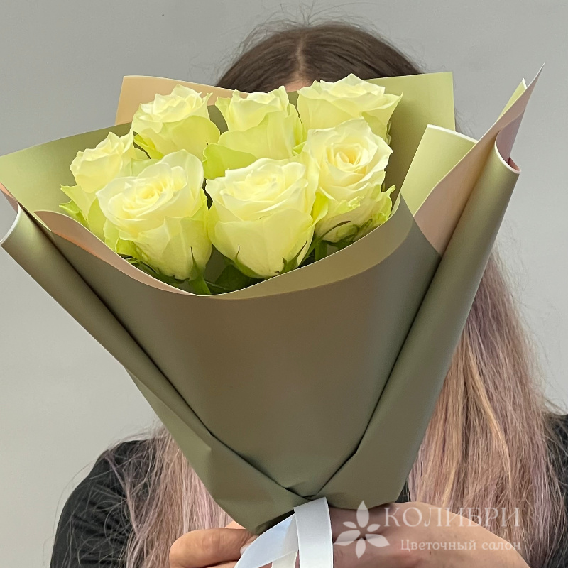 Букет из 7 белых роз 1